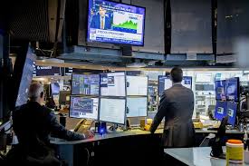 Futuros de Wall Street caem antes do balanço do Walmart