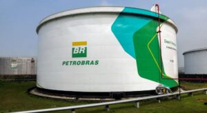 Petrobras inicia leilão de plataformas